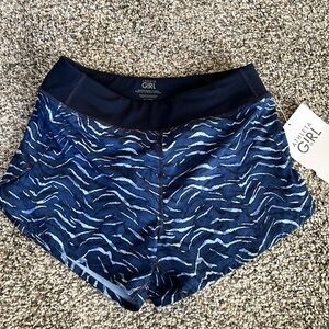 NWT Run the World 3” shorts